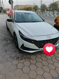 هیوندای ئەلەنترا